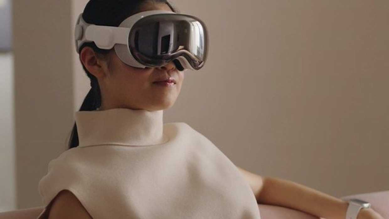 Apple cut Vision Pro production targets | Image 2 Apple