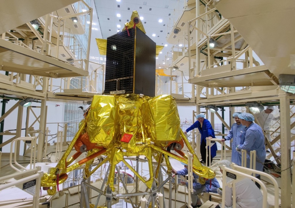 "Luna-25": station crash | Image 1 Luna-25