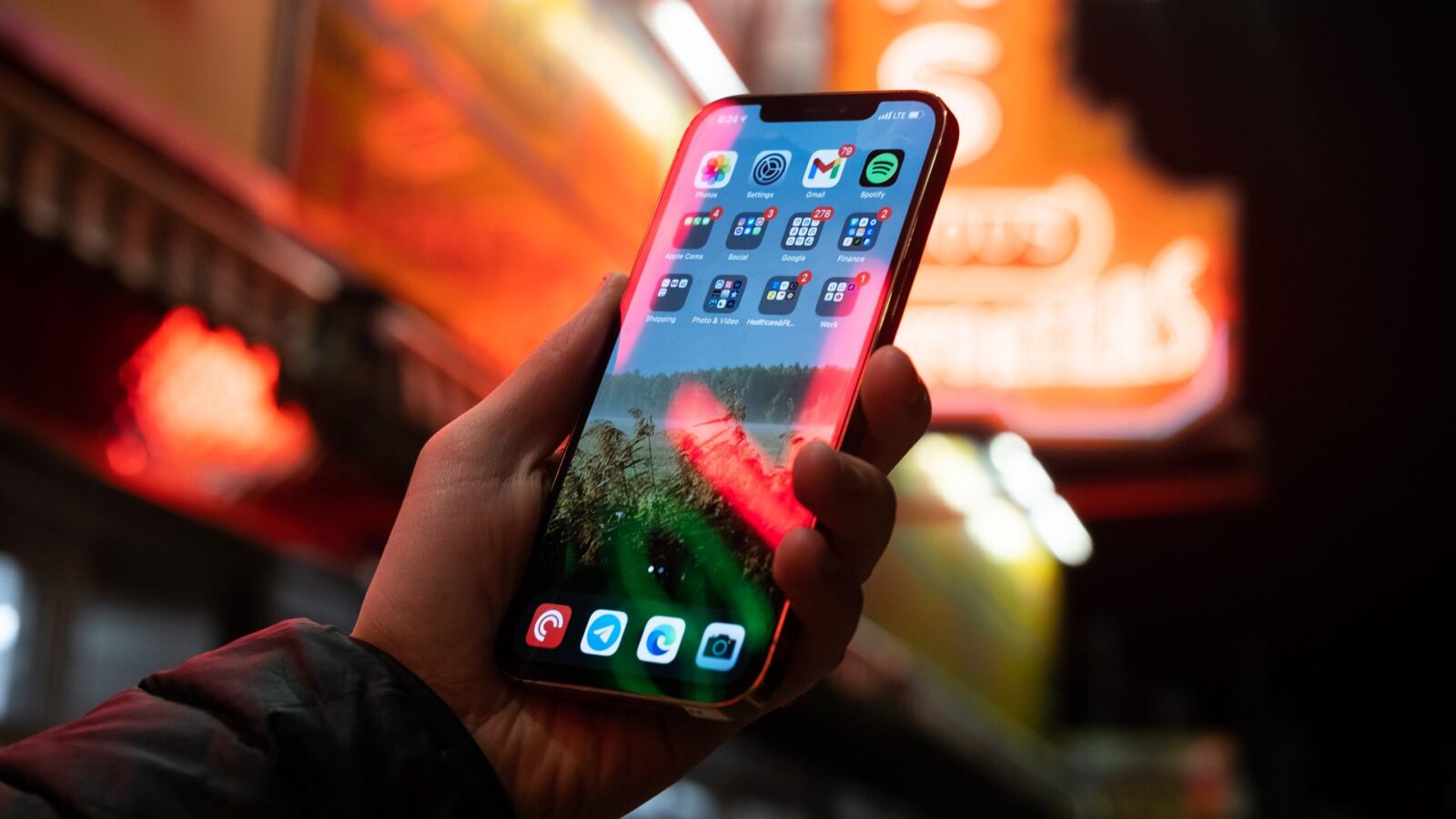Samsung has started production of OLED displays for the iPhone 15 series | Image 1 Samsung