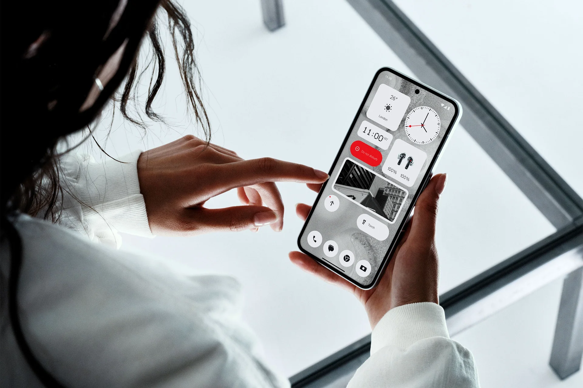 Nothing Phone (2) gets a camera-centric update | Image 1 Nothing Phone (2)