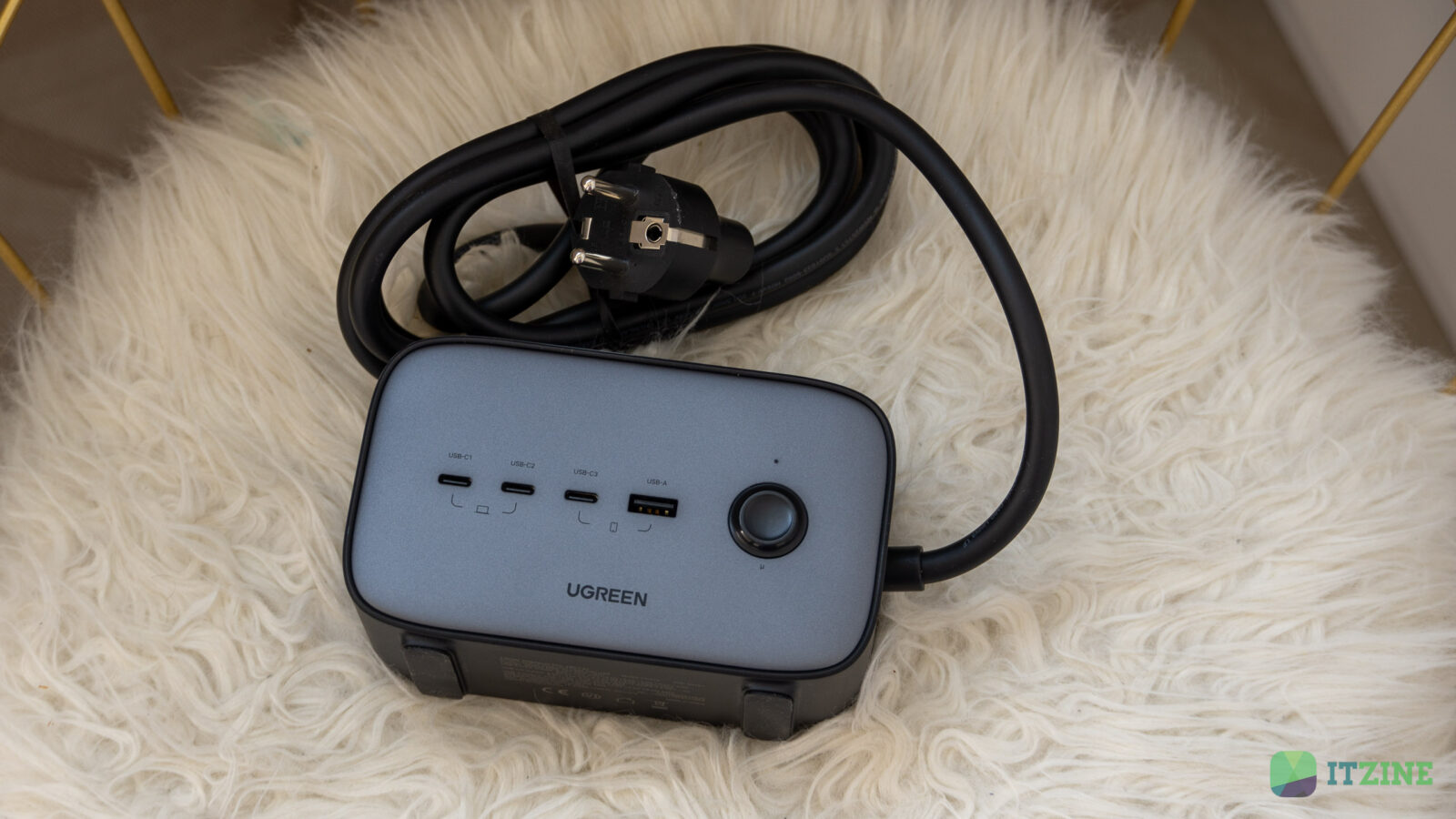 Ugreen 100W DigiNest Pro Review: 100W USB-C Extender | Image 10 Ugreen 100W DigiNest Pro review: 100W USB-C extension cord (ugreen diginest pro 100w itzine.ru 03)