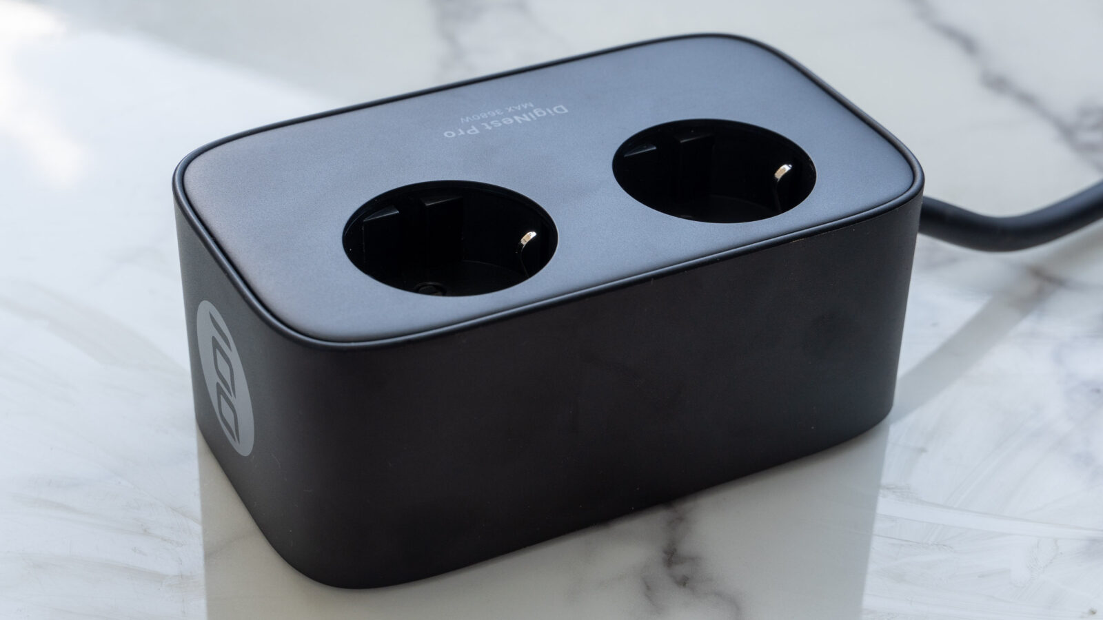 Ugreen 100W DigiNest Pro Review: 100W USB-C Extender with USB-C