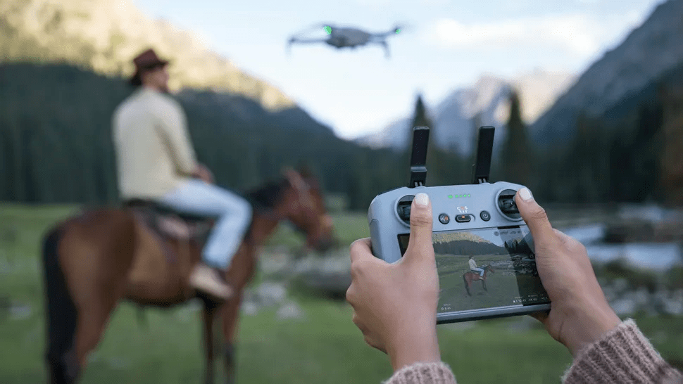 DJI Introduced Mini 4 Pro | Image 3 DJI