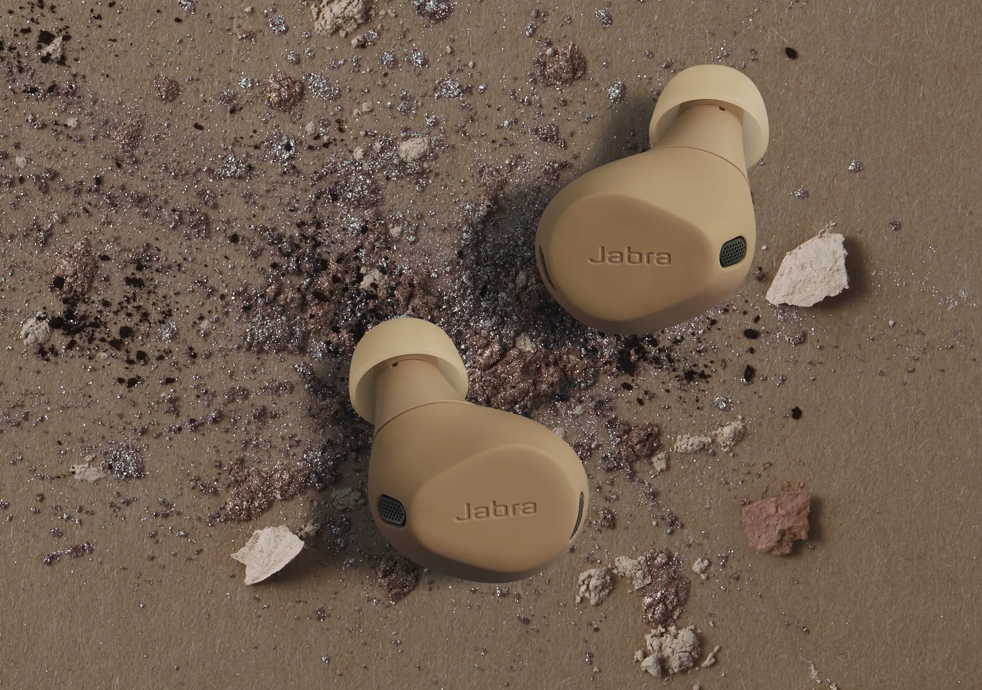 IFA 2023. Jabra announces its most premium (and most durable) headphones | Image 1 Elite 8 Active headphones pass a series of durability tests