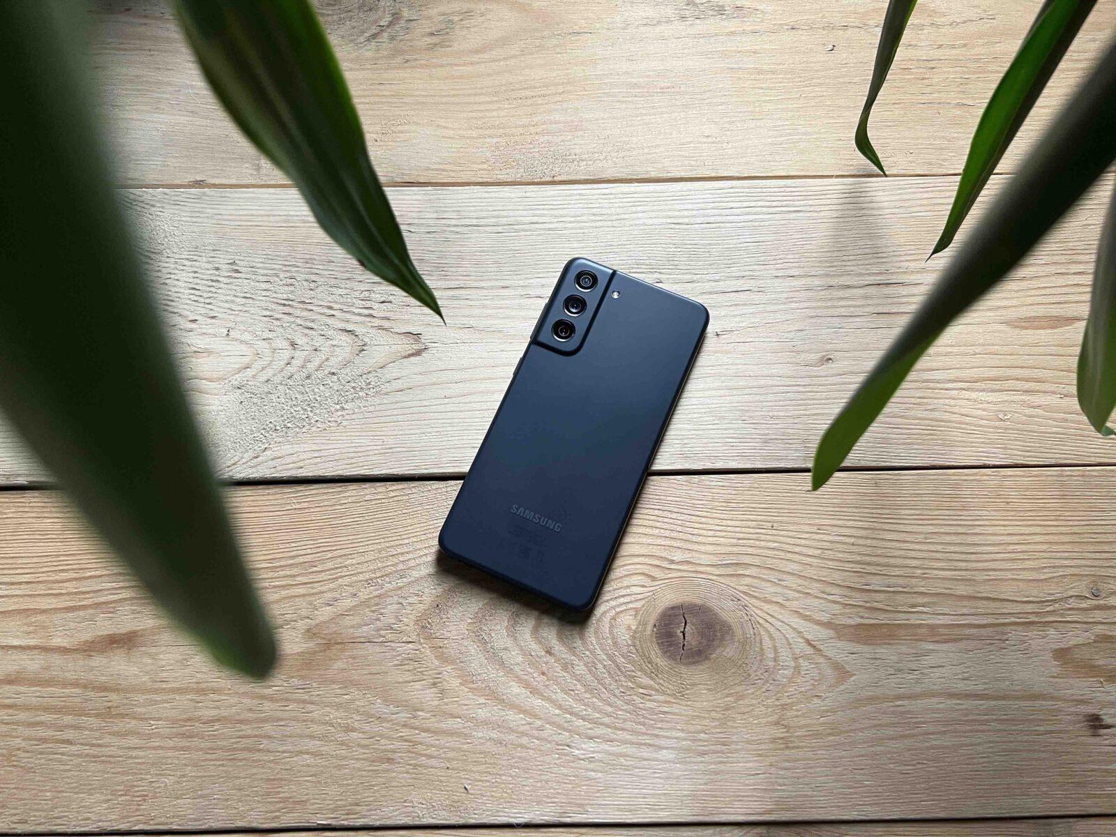 Samsung Galaxy S23 FE: leaked renders