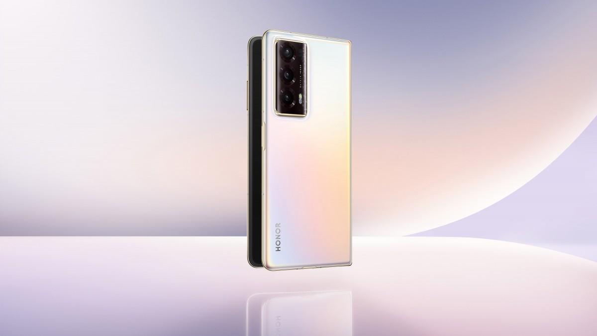Honor Magic V2 unveiled at IFA 2023 | Image 1 Honor Magic V2 unveiled at IFA 2023 (gsmarena 005 16)