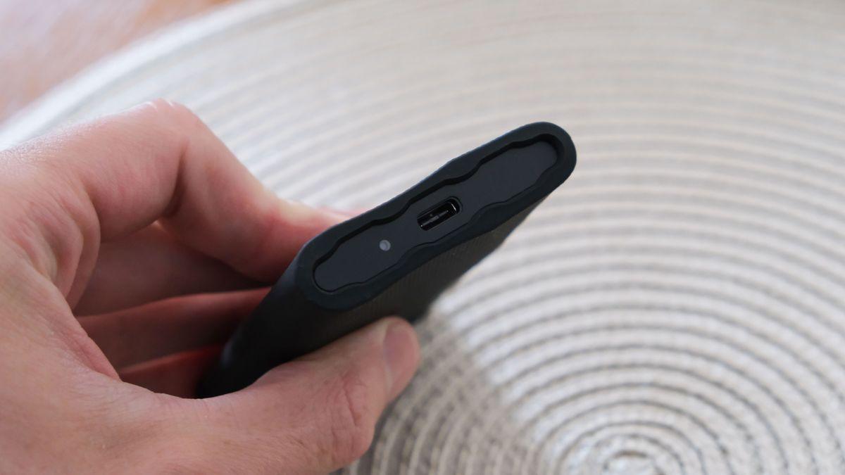 Samsung unveils new SSD T9 portable drive | Image 2 Samsung unveils new SSD T9 portable drive (avnyd7gwhy5jw3uh984cxy 1200 80)