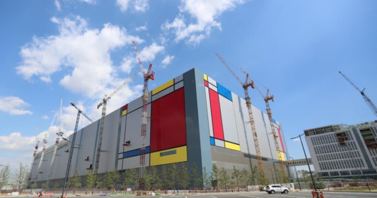 Samsung to cut chip production to stem losses | Image 1 Samsung to cut chip production to stem losses (gsmarena 001 71)