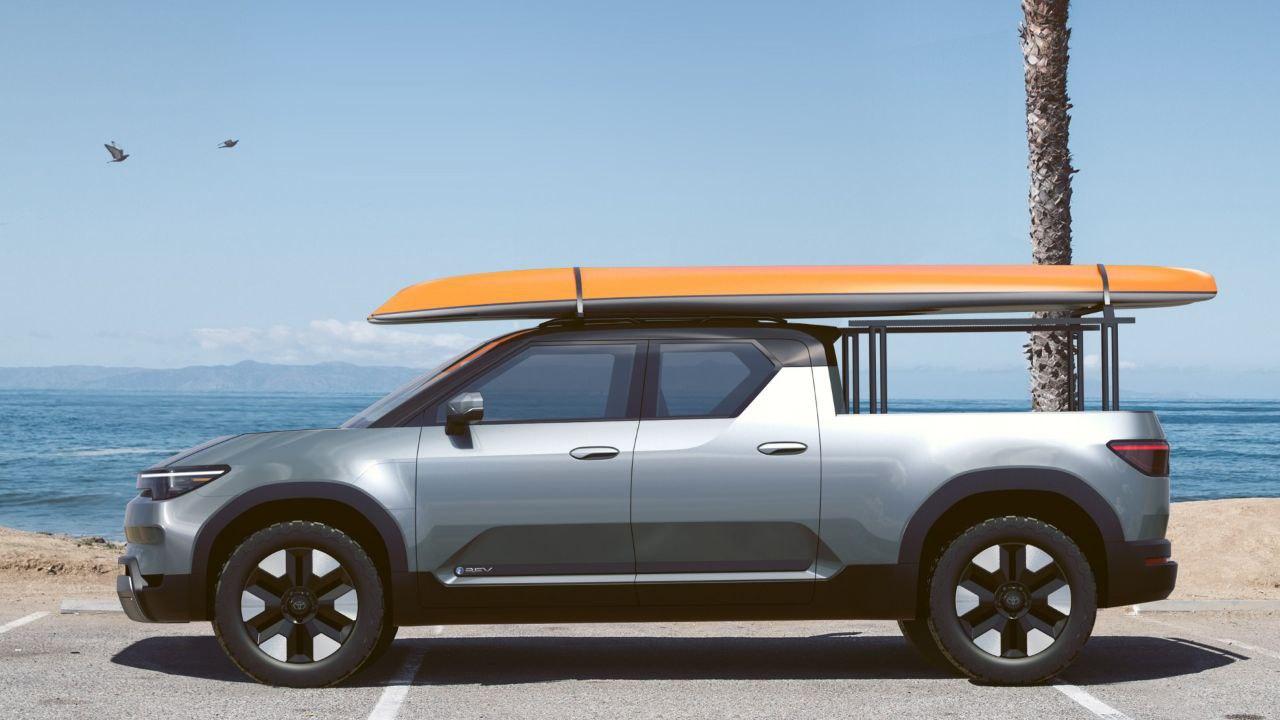Toyota unveiled stylish concept cars