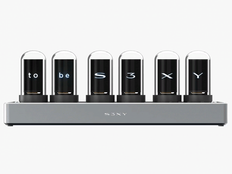 Tesla unveils S3xy Time watch with six screens | Image 1 Tesla unveils S3xy Time watch with six screens (image 127)