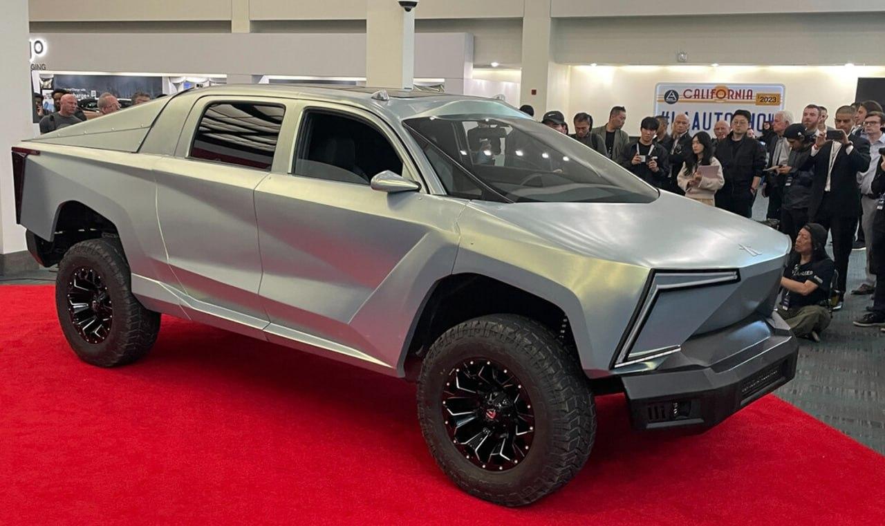 Startup Aitekx has unveiled a clone of Tesla Cybertruck – Robotruck Startup Aitekx has unveiled a clone of Tesla Cybertruck – Robotruck