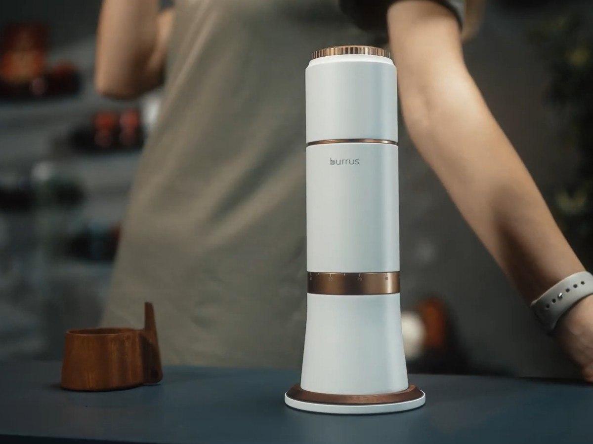 Kickstarter unveiled the BURRUS smart coffee grinder