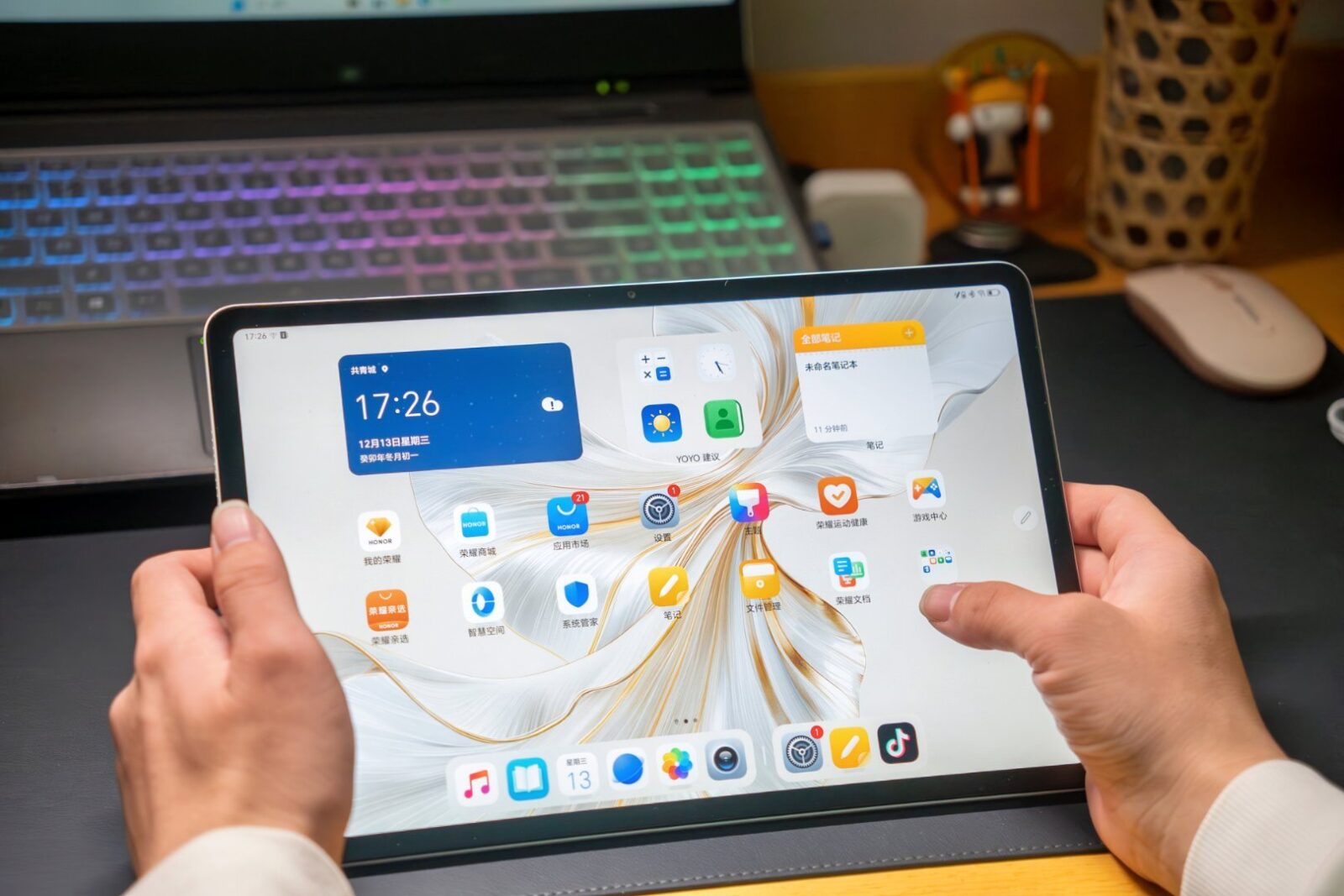 Honor Pad 9: tablet design and announcement date revealed (honor pad 9 uzhe krasuetsa na zhivyh foto raskryty ekran chip pamat picture6 1)