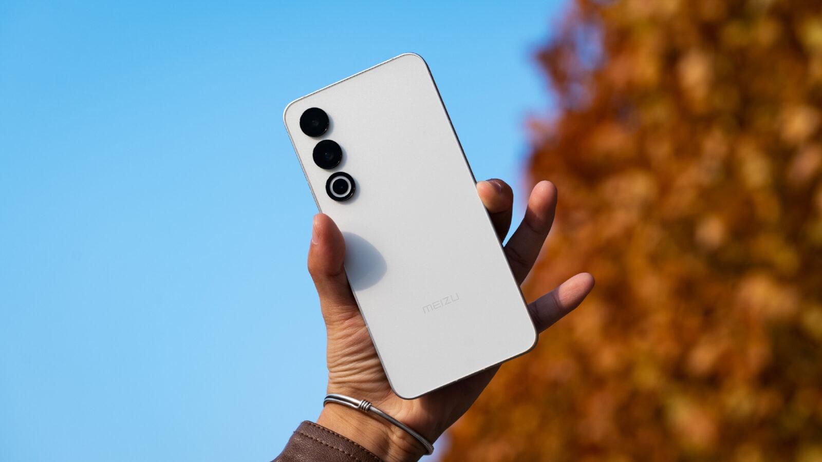 Meizu 21 gets a Snapdragon 8 Gen 3 processor and a 200MP camera