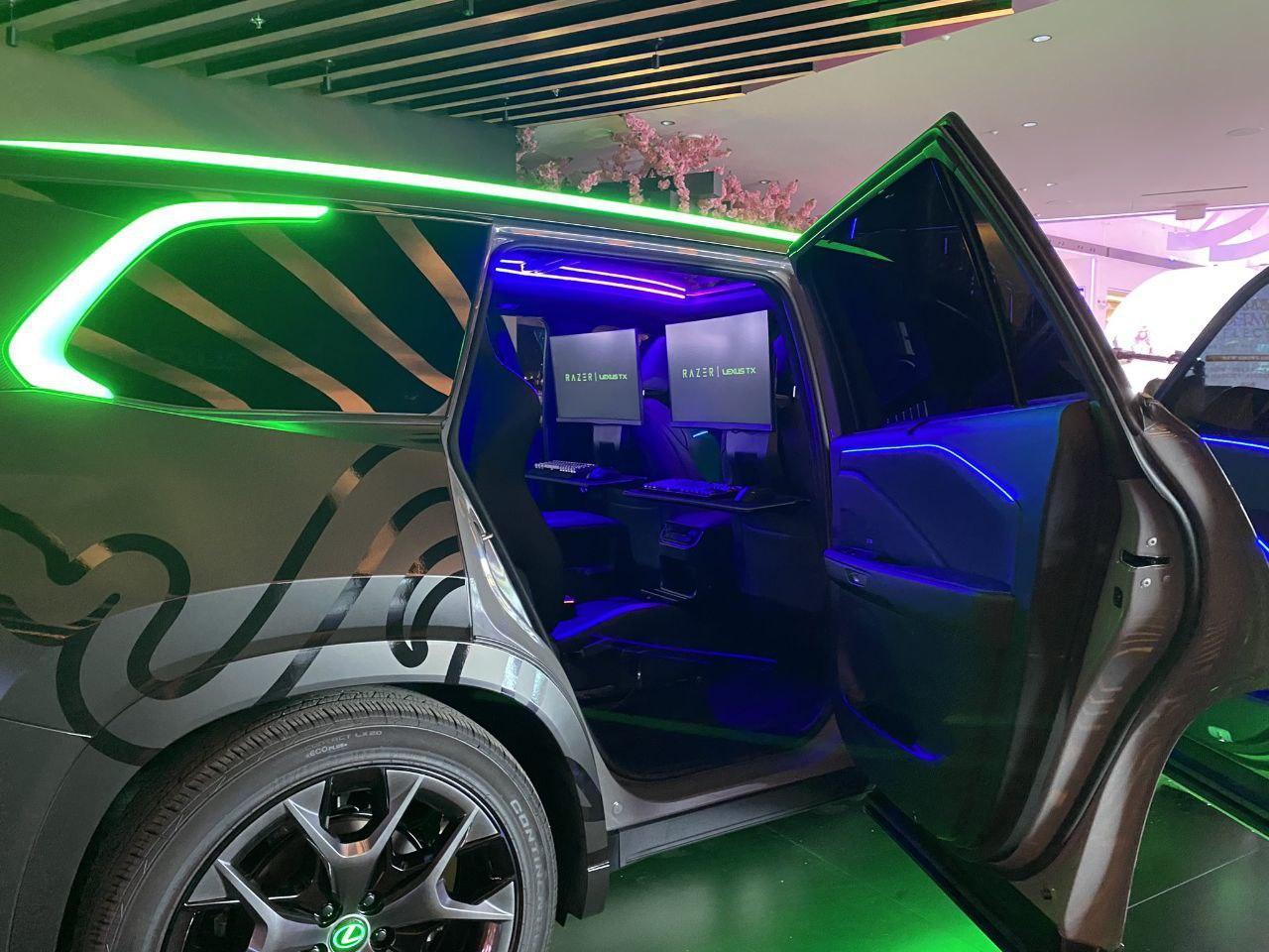 Razer together with Lexus unveiled a gamer car - Lexus TX | Image 1 Razer together with Lexus unveiled a gamer car - Lexus TX (photo 2023 12 03 10 13 39 1)