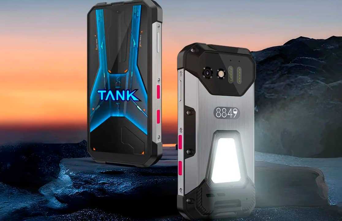 Unihertz unveiled the Tank Mini 1 smartphone with a capacious battery and tape measure