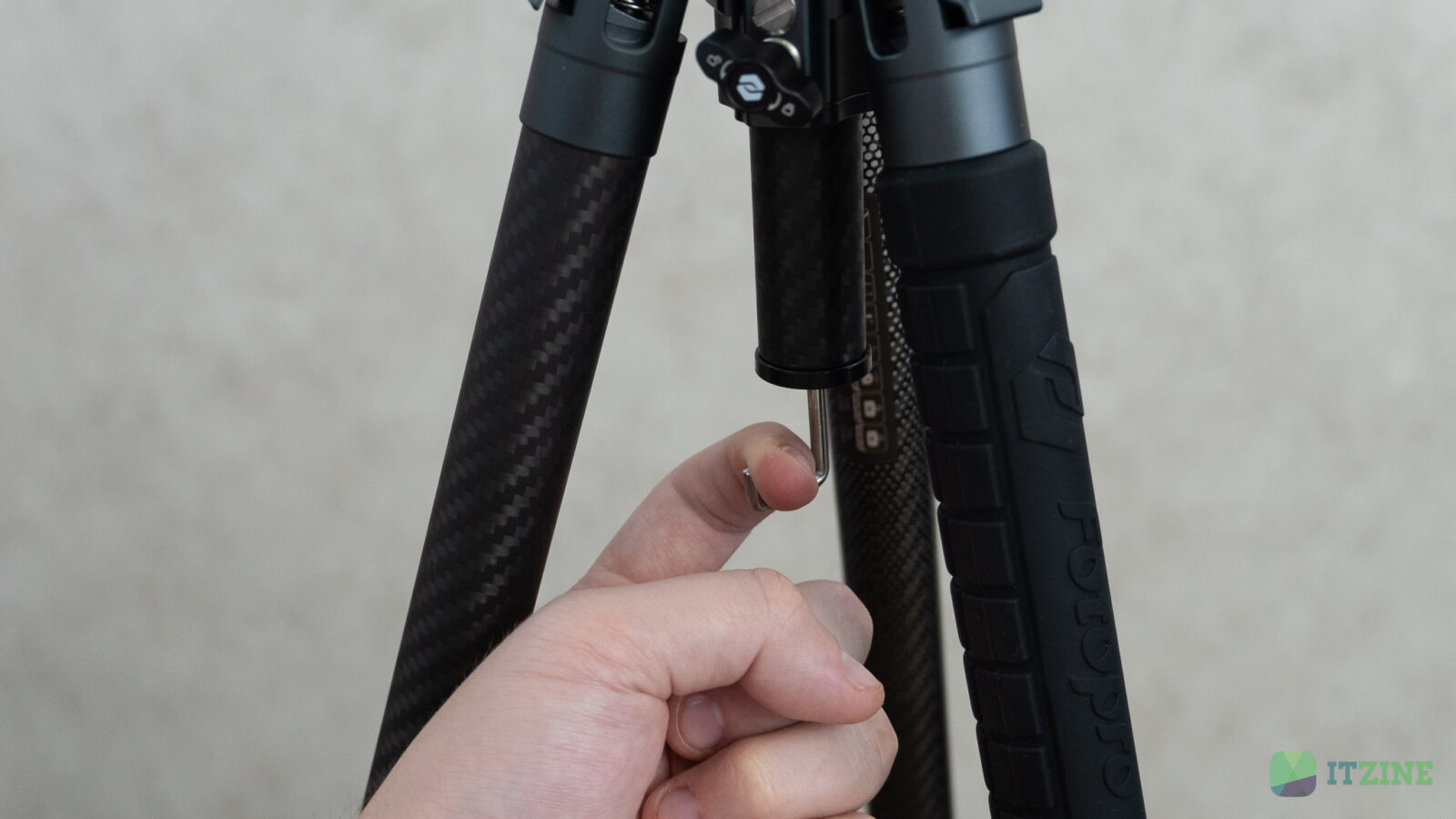 Fotopro X-Airfly Video tripod review: everything you need with carbon fiber | Image 13 Fotopro X-Airfly Video tripod review: everything you need with carbon fiber (fotopro x airfly itzine.ru 25)