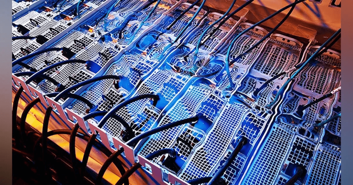 LiquidStack has released a single-phase immersion cooling system | Image 1 LiquidStack has released a single-phase immersion cooling system (image 145)