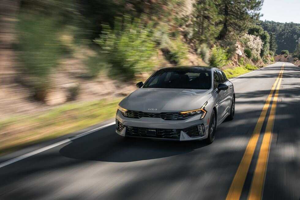 Kia launched a new version of the K5 (2025) car: updated design and a new 2.5-liter engine Kia launched a new version of the K5 (2025) car: updated design and a new 2.5-liter engine
