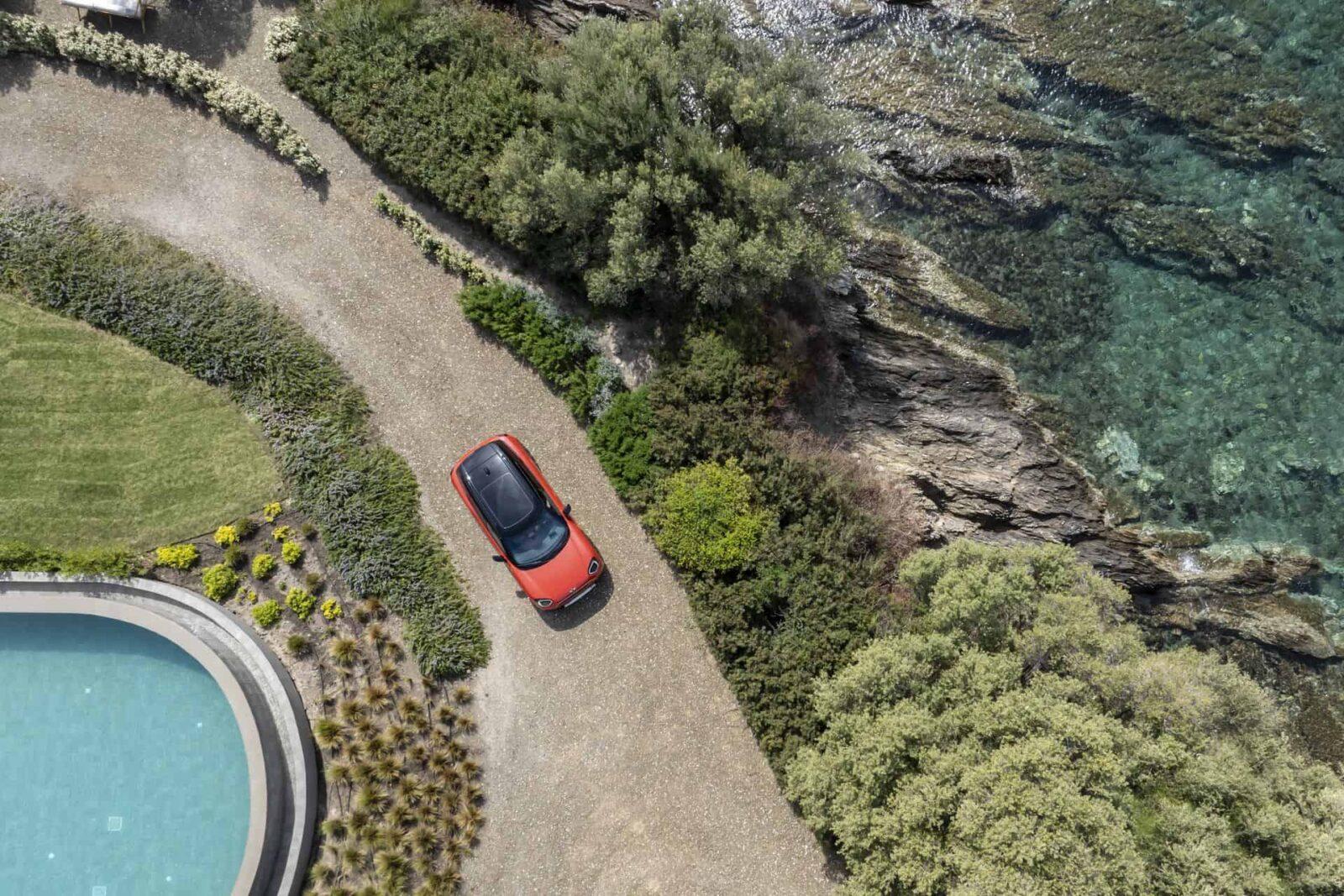 MINI releases Aceman, its first electric car | Image 1 MINI releases Aceman, its first electric car (2025 mini aceman exterior 93)