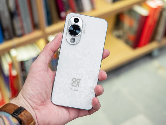 HUAWEI presented three smartphones of nova 12 series in Russia at once