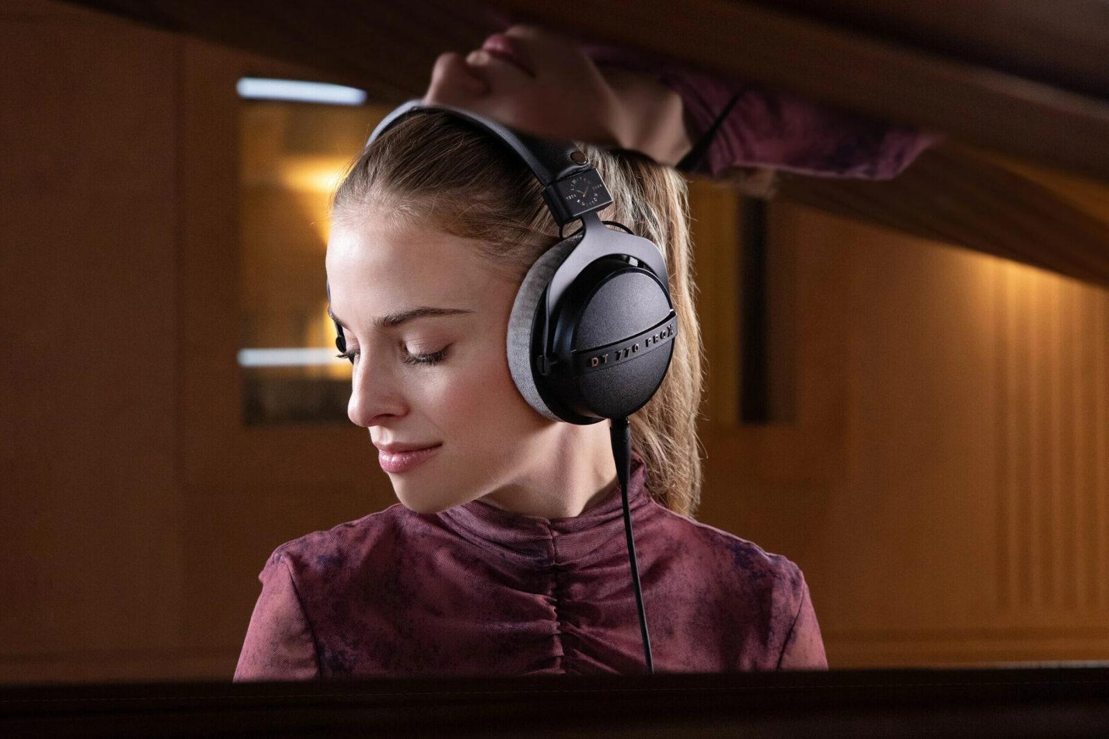 beyerdynamic released DT 770 PRO X Limited Edition headphones | Image 1 beyerdynamic released DT 770 PRO X Limited Edition headphones (beca36ced9)