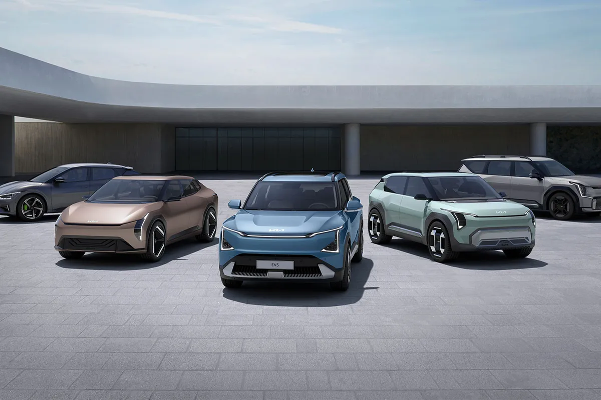 Kia launches EV2 and plans to overtake Tesla. The car has been spotted in Korea