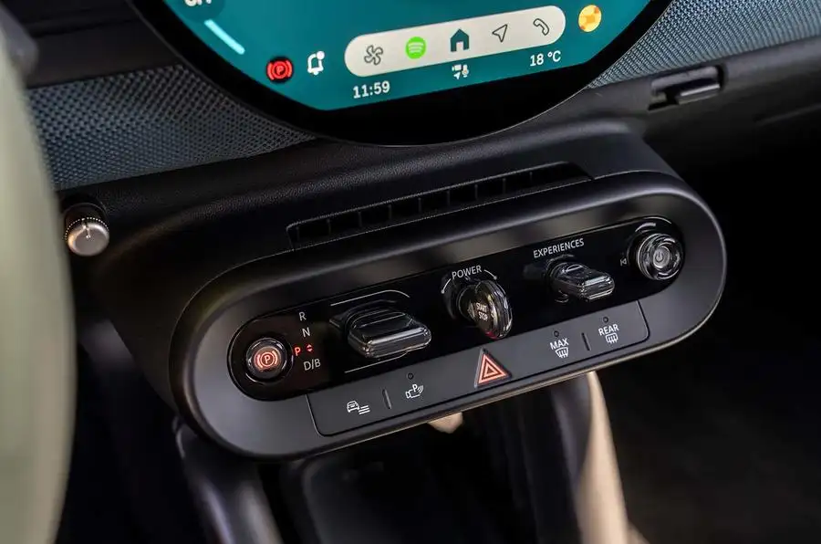 MINI launched the Aceman, its first electric car | Image 8 MINI launched the Aceman, its first electric car (mini aceman buttons detail.jpg)