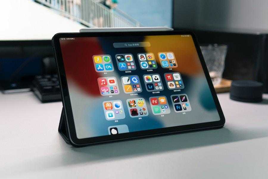 The tablet market has finally shown growth