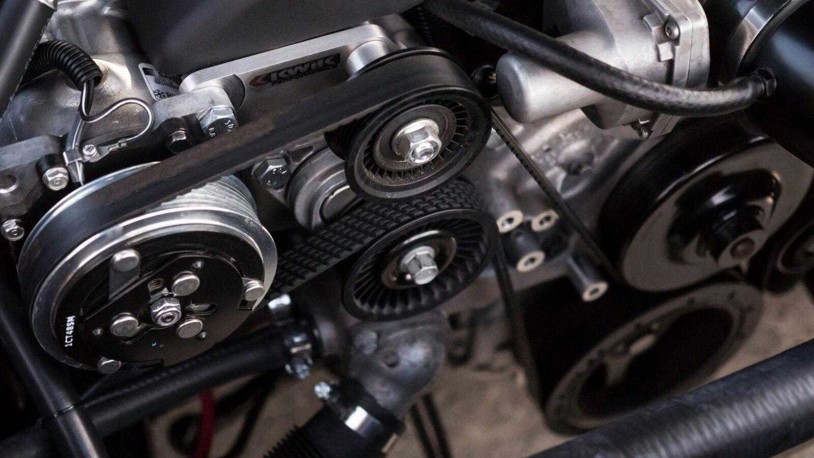 Mechanic told the top myths about turbo cars | Image 1 Mechanic told the top myths about turbo cars (chad kirchoff xe e69j6 ds unsplash)