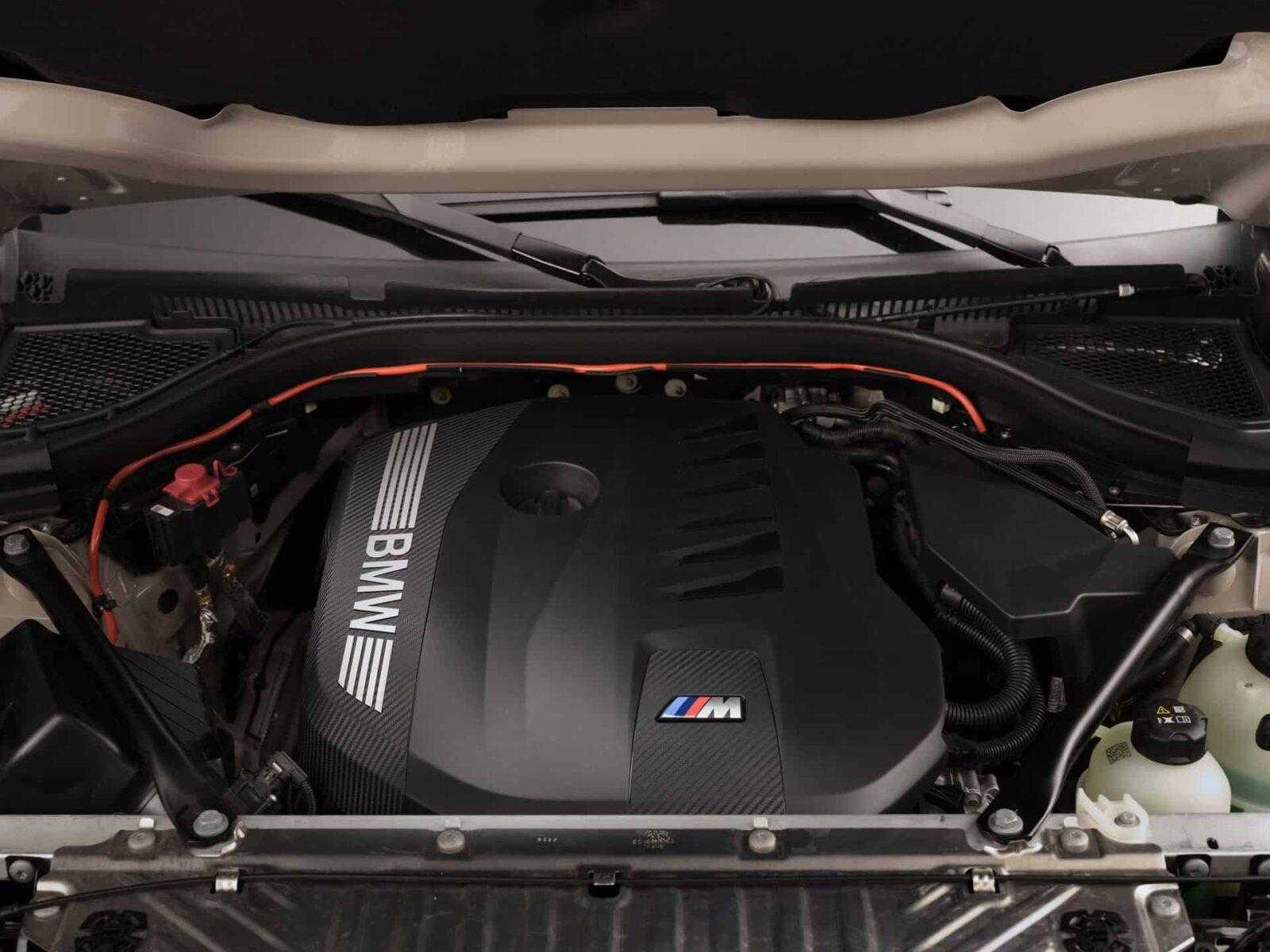New 2025 BMW X3 M50 gets a more powerful six-cylinder engine | Image 5 The new 2025 BMW X3 M50 gets a more powerful six-cylinder engine (2025 bmw x3 m50 05)