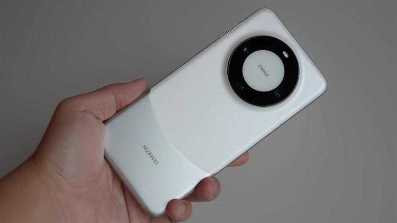 Huawei Mate 70 Pro design leaked online months before the announcement