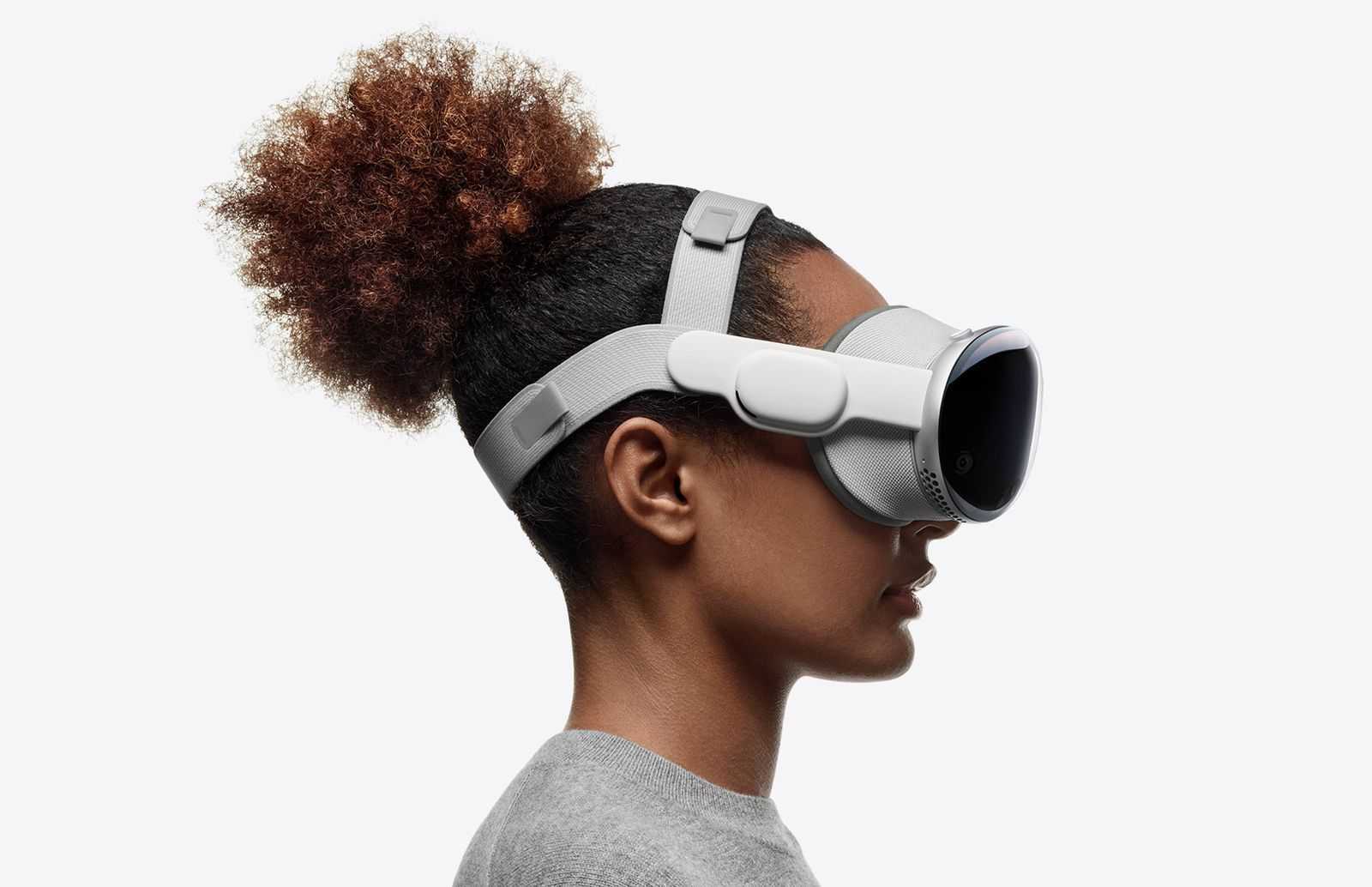 Apple is suspending development of the Vision Pro 2. The company plans to release a “budget helmet” next year