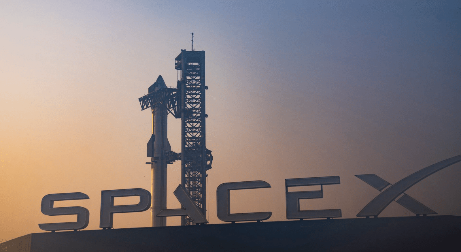 SpaceX successfully launched a Starship spacecraft and then returned it to Earth