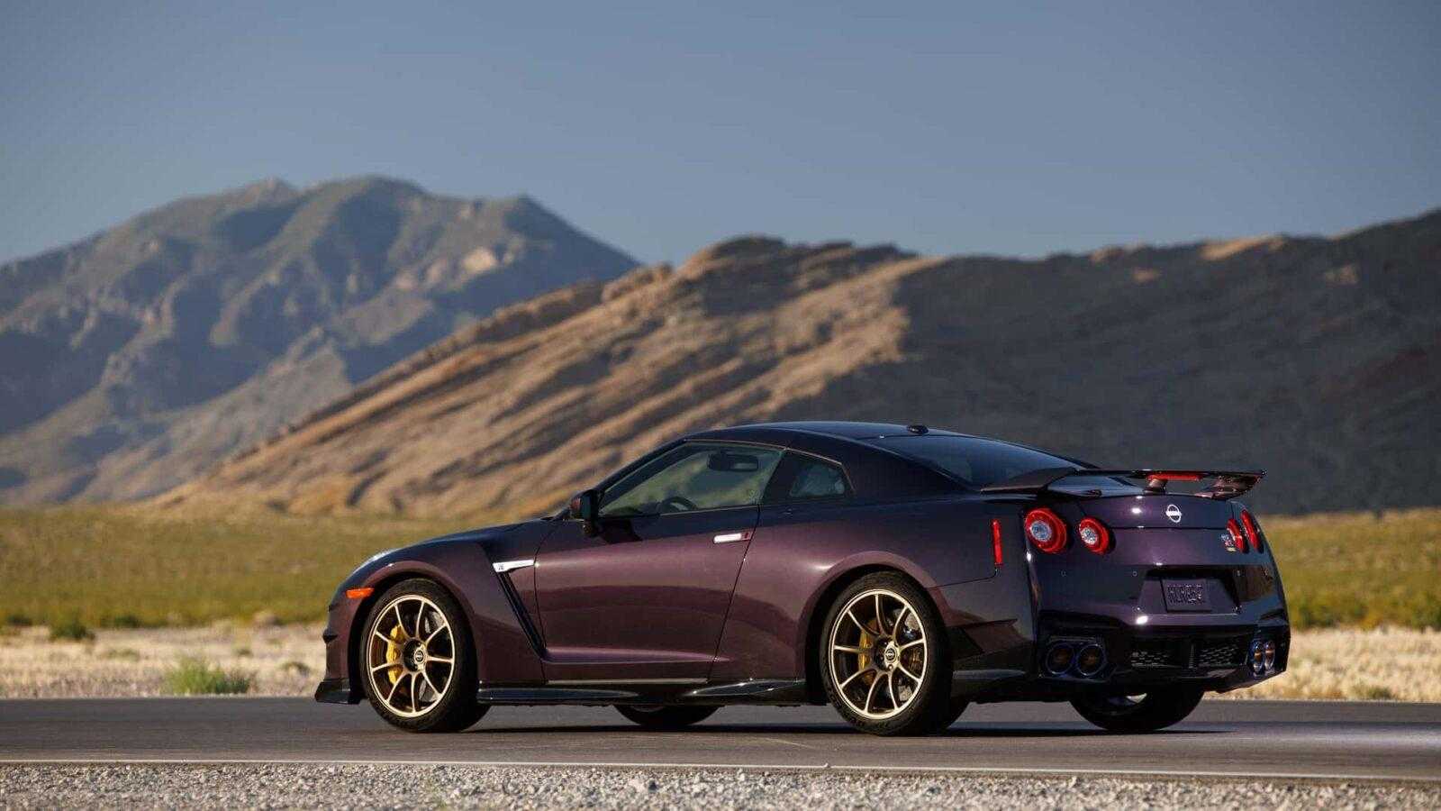 Farewell to a legend: Nissan is discontinuing the GT-R.