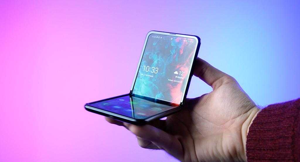 Xiaomi Mix Flip design and specs of the new foldable smartphone have surfaced online | Image 1 Xiaomi Mix Flip design and specs of the new foldable smartphone have surfaced online ()