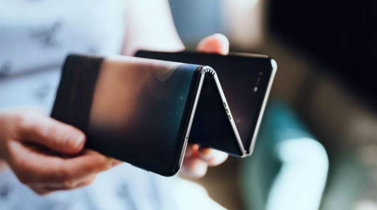 Samsung has patented an accordion tablet with a stretchable screen