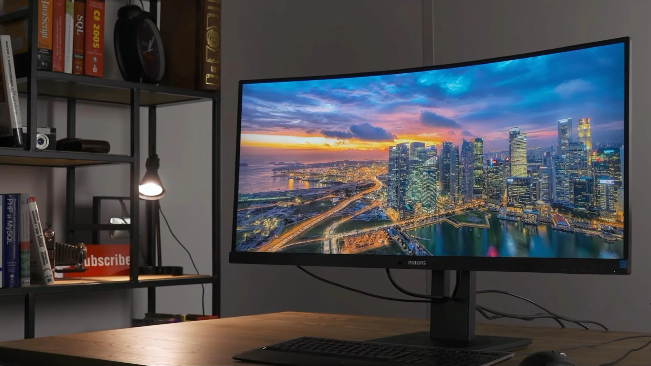 Philips has introduced new 34-inch office monitors with WQHD screens