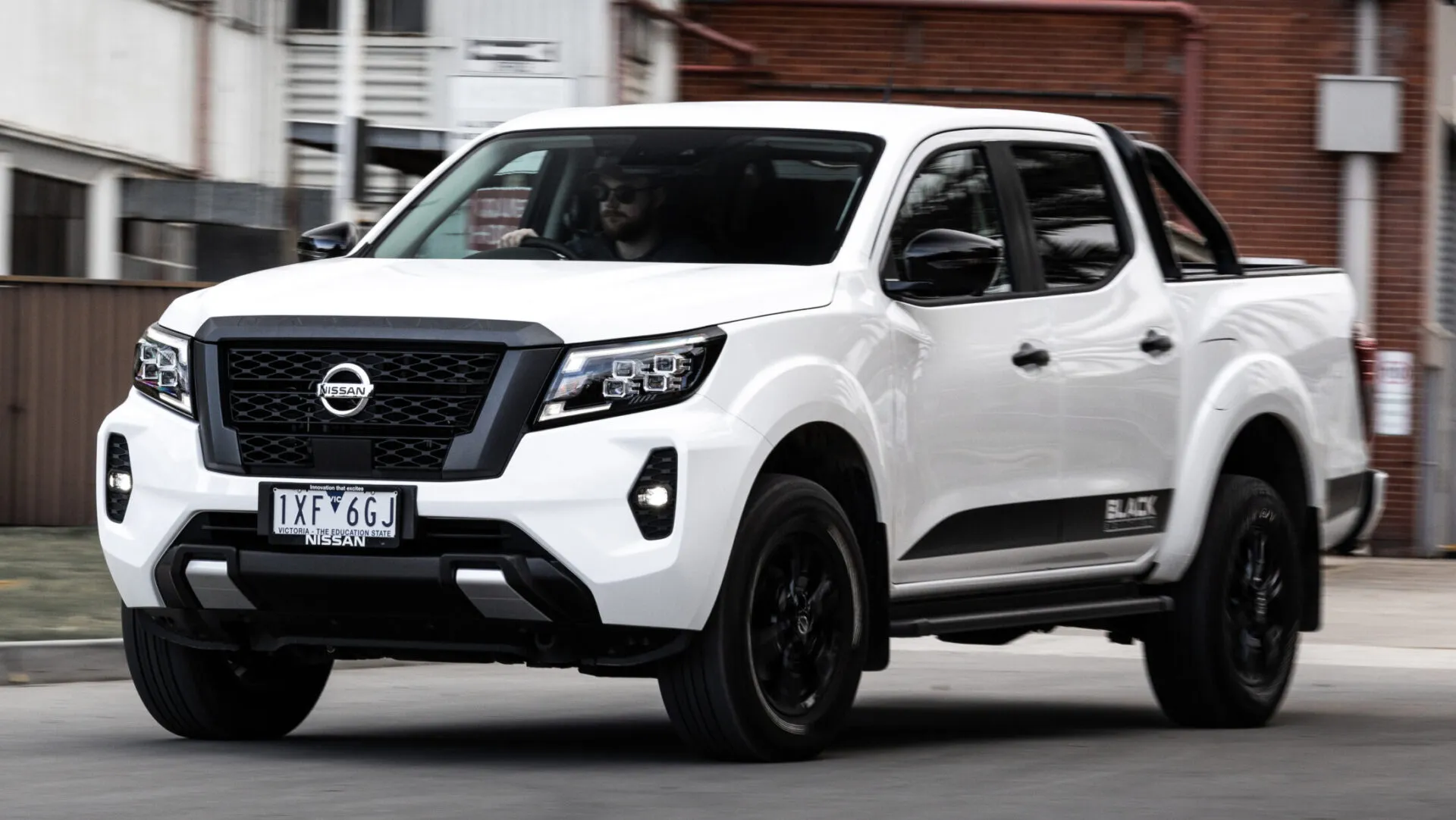 New Nissan Navara Black Edition unveiled