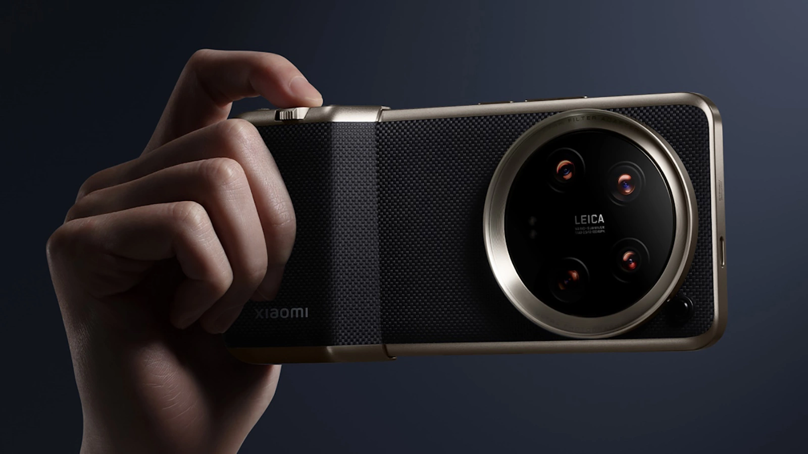Xiaomi 15 Ultra will get a 200MP telephoto lens | Image 1 Xiaomi 15 Ultra will get a 200MP telephoto lens (347086095981498)