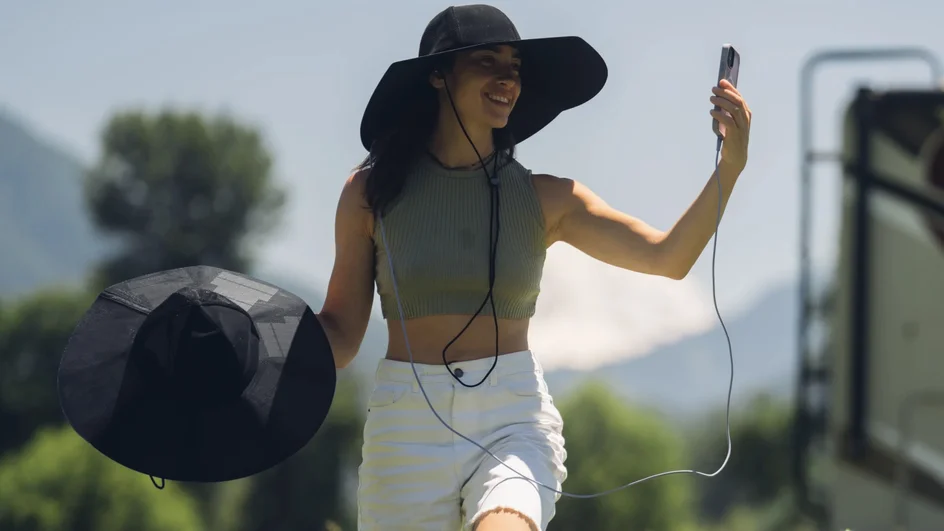 EcoFlow revealed a PowerHat with solar panels to charge gadgets