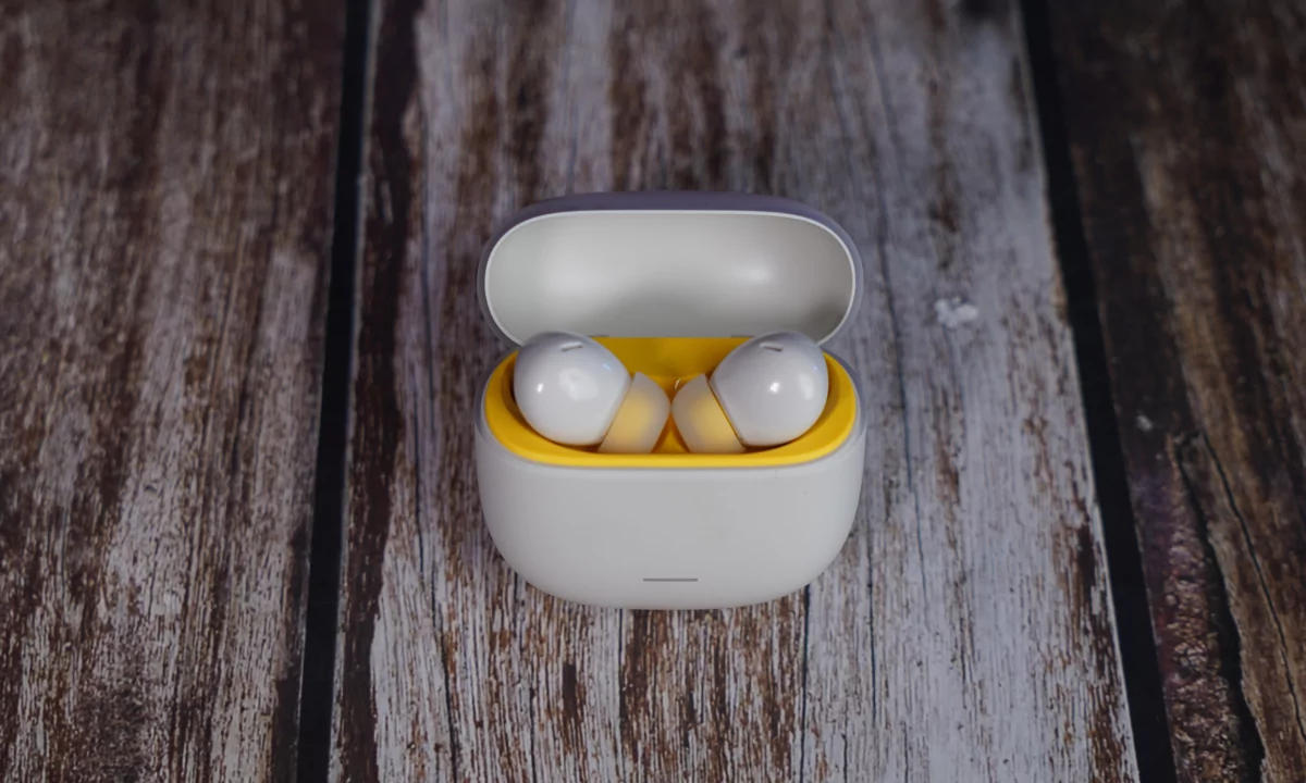 POCO has released the Buds X1 TWS headphones with ANC and titanium drivers