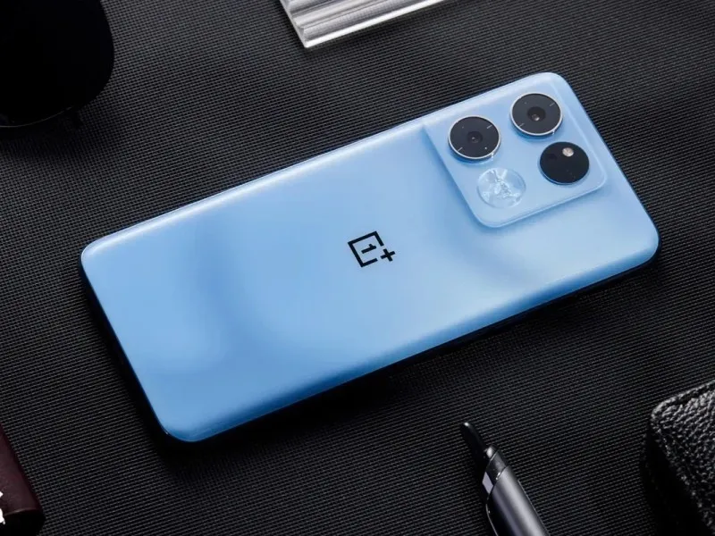 AnTuTu names the most powerful mid-range smartphones of July