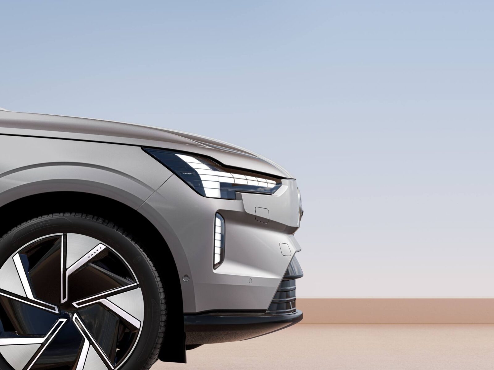 2025 Volvo XC90 PHEV or 2025 Volvo EX90: the choice between a hybrid and an all-electric SUV | Image 5 2025 Volvo XC90 PHEV or 2025 Volvo EX90: the choice between a hybrid and an all-electric SUV (2025 volvo)