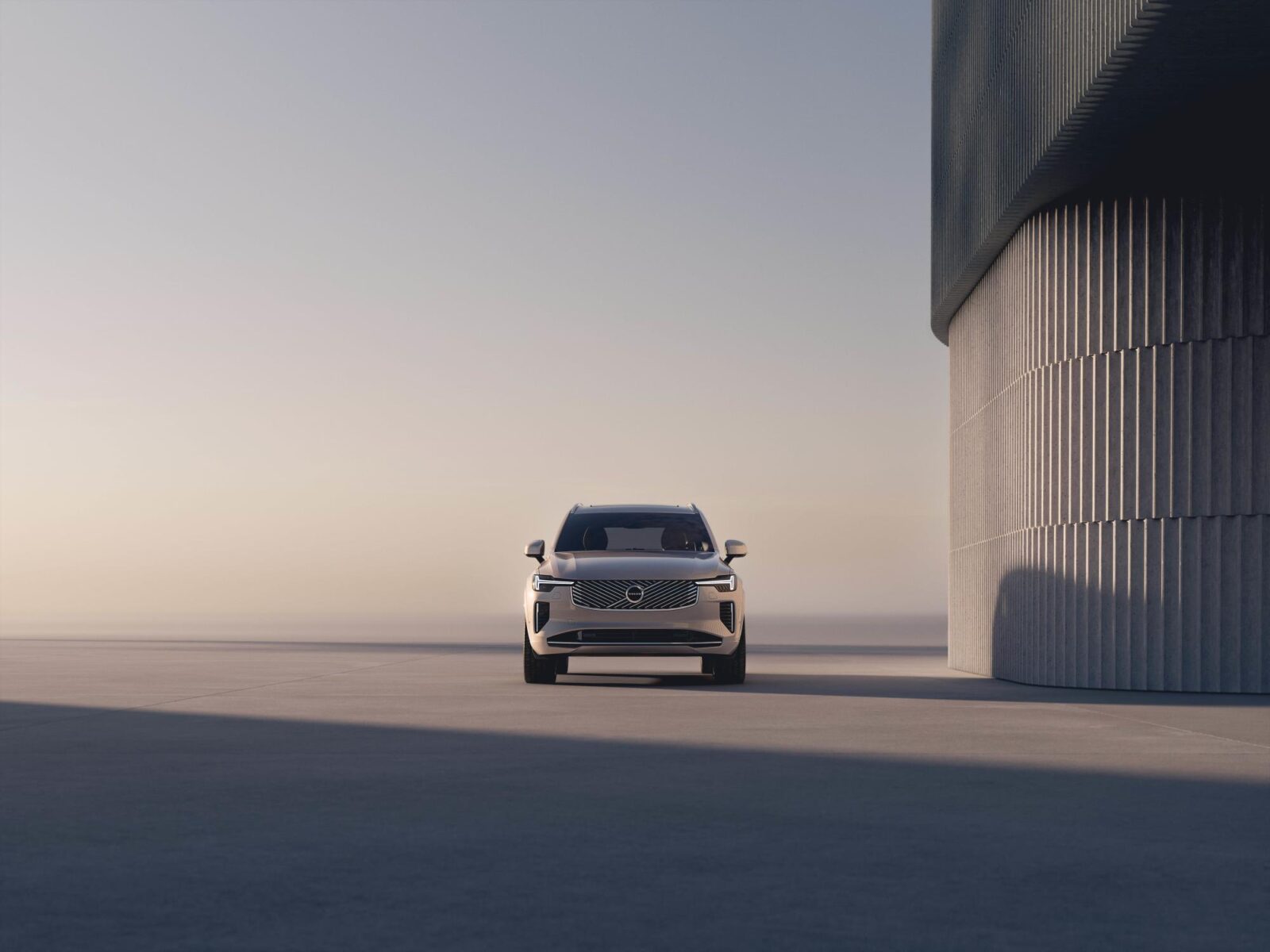 2025 Volvo XC90 PHEV or 2025 Volvo EX90: the choice between a hybrid and an all-electric SUV | Image 11 2025 Volvo XC90 PHEV or 2025 Volvo EX90: the choice between a hybrid and an all-electric SUV (2025 volvo xc90 phev 2)