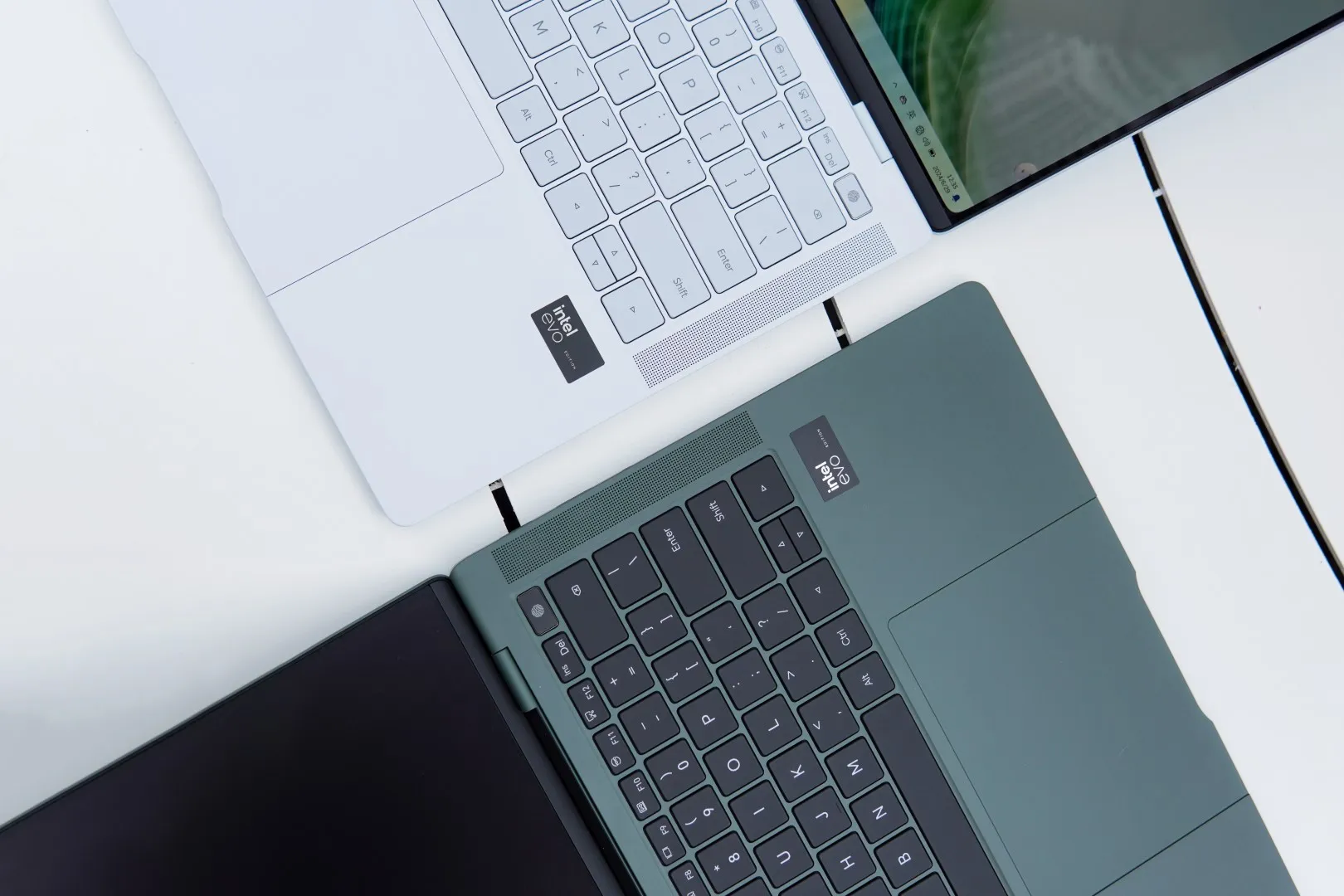 IFA 2024. Honor unveiled the lightest MagicBook Art 14 laptop weighing just 1 kg | Image 2 IFA 2024. Honor unveiled the lightest MagicBook Art 14 laptop weighing just 1 kg (honor magicbook art 14 render 726)