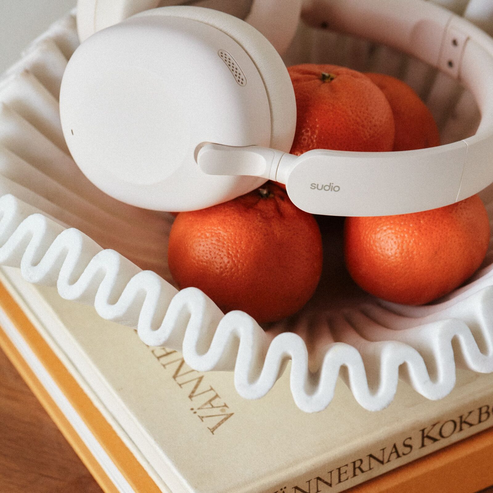 New Sudio headphones enter Russian market | Image 4 New Sudio headphones enter Russian market (202309 sudio k2wht stilllife 01 1x1 2000)