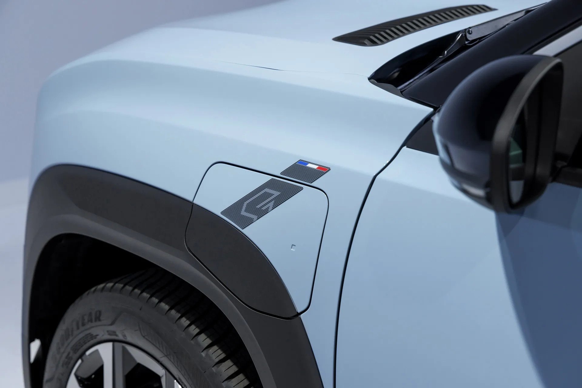 Modern Renault 4 E-Tech debuted at Paris Motor Show 2024 | Image 4 Modern Renault 4 E-Tech debuted at Paris Motor Show 2024 (2025 renault 4 e tech 100945751 h)