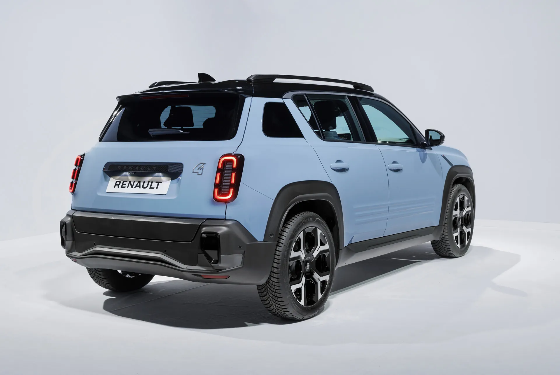 Modern Renault 4 E-Tech debuted at Paris Motor Show 2024 | Image 8 Modern Renault 4 E-Tech debuted at Paris Motor Show 2024 (2025 renault 4 e tech 100945754 h)