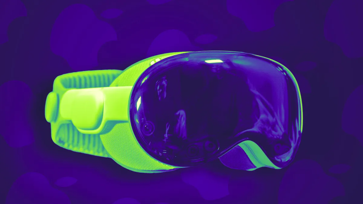 Apple is developing smart glasses to compete with Ray-Ban Apple is developing smart glasses to compete with Ray-Ban